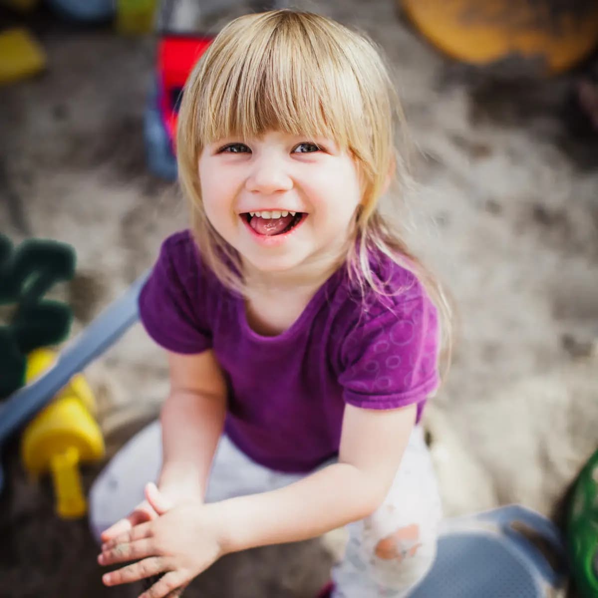 Kitafotografie Freiburg - Natürliches Kinderfoto