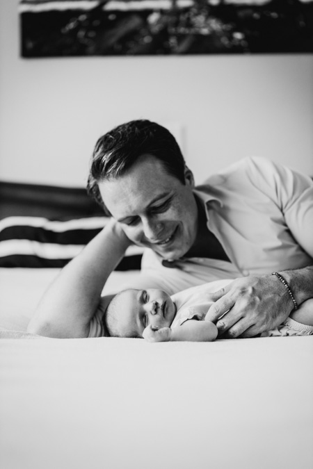 Vater mit Baby