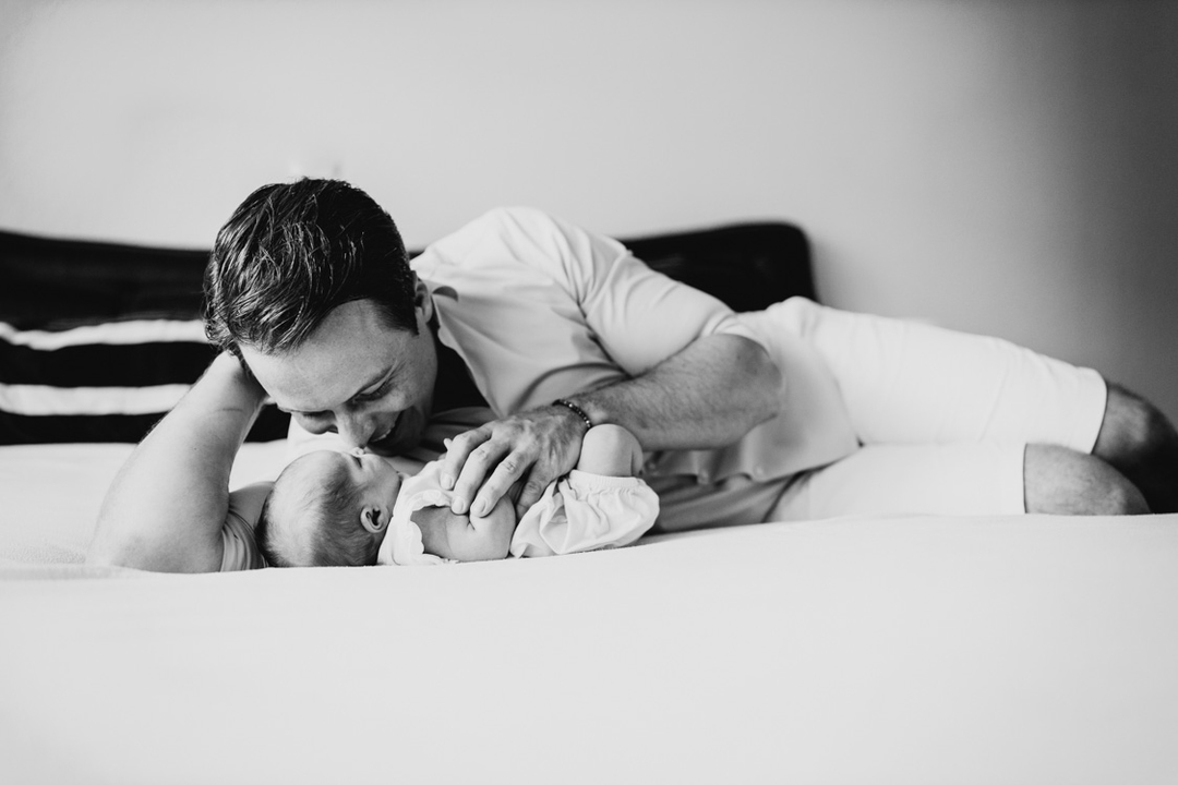 Papa mit Baby